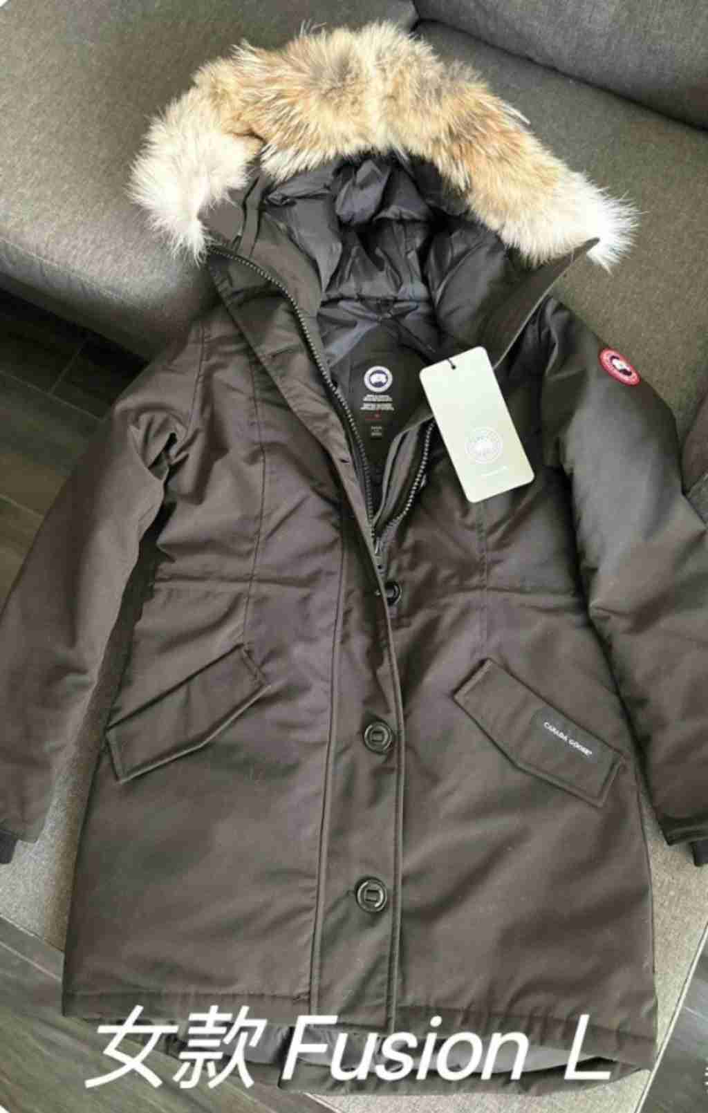 多伦多 衣包饰品 交易衣包饰品 出售全新加拿大鹅 Rossclair Parka 女士Fusion L 