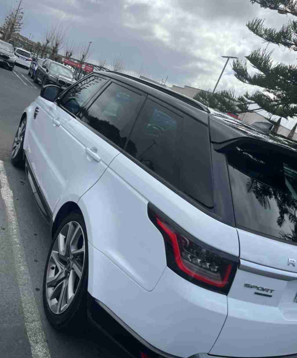 多伦多 二手车 越野车 2018 路虎 LAND ROVER RANGE ROVER SPORT SDV6 HSE 3.0D/4WD / White / Suv(large)