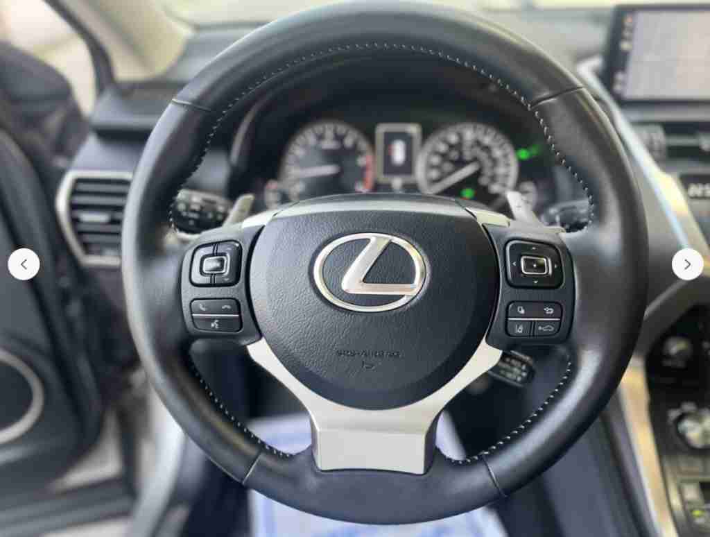 多伦多 二手车 三厢轿车 2020 Lexus NX 300